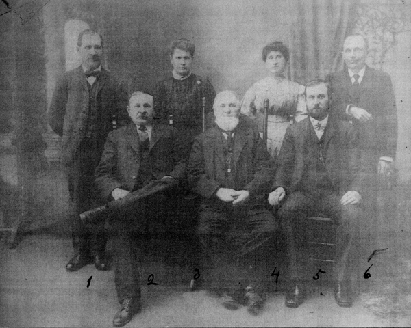 J. Fred Fellwock and adult children