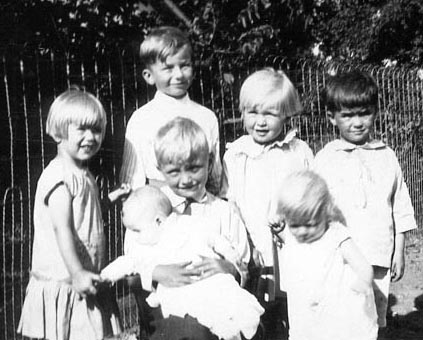 Ruth, Robert, Nora