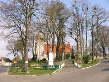 Nahausen Church, April, 2002